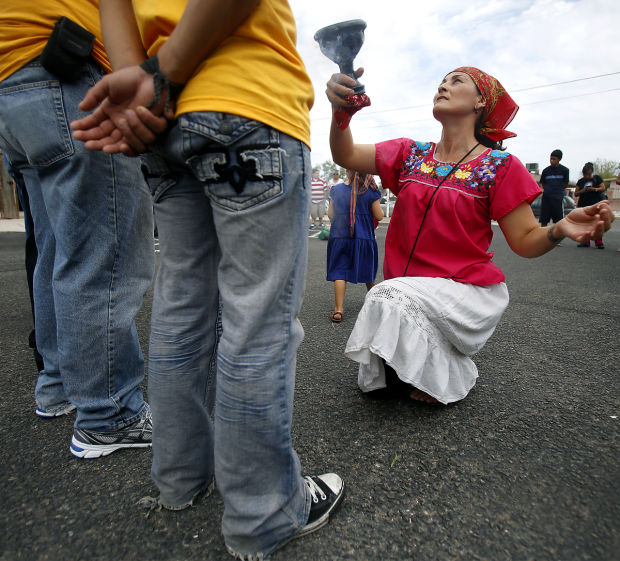 Inmigrantes ponen fuerza y fe a su causa